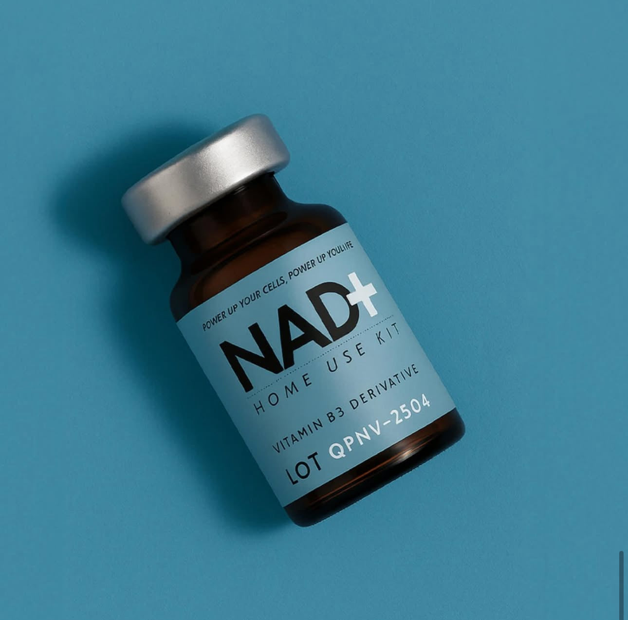 Nad+ vitamin B3 boost your energy, Vial of NAD⁺ supplement, representing at-home injectable NAD⁺ therapy for energy, cellular repair, and wellness support. 
